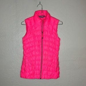 Athleta down vest in color: coralade